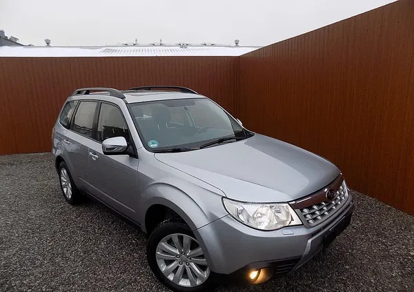 subaru forester Subaru Forester cena 34900 przebieg: 252000, rok produkcji 2011 z Przysucha